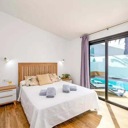 Gavia By * 卡门港